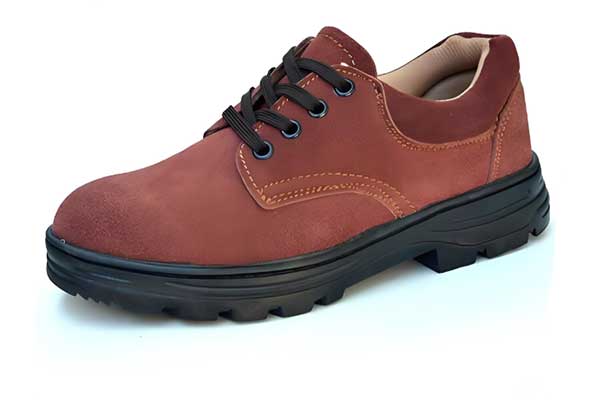 Puncture-Resistant Safety Shoes