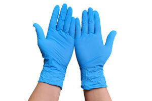 Nitrile Gloves vs. PVC Gloves: Which One to Choose?