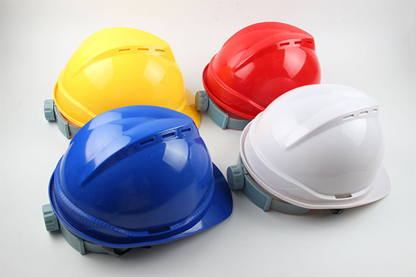 Common Hard Hat Colors and Their Meanings